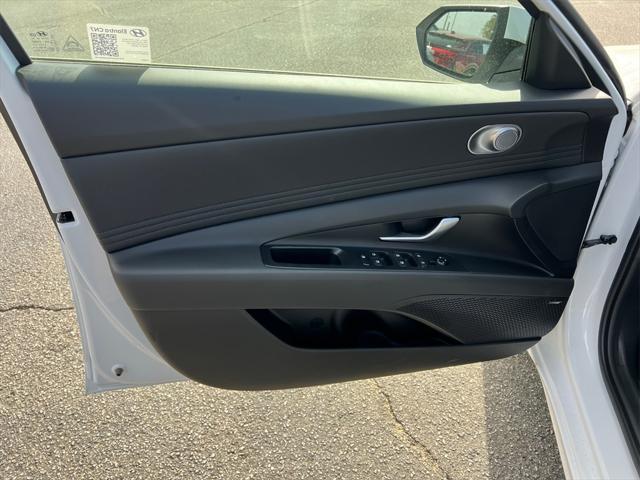 new 2025 Hyundai Elantra car, priced at $27,550