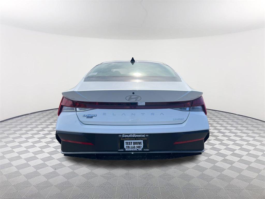 new 2025 Hyundai Elantra car, priced at $27,050