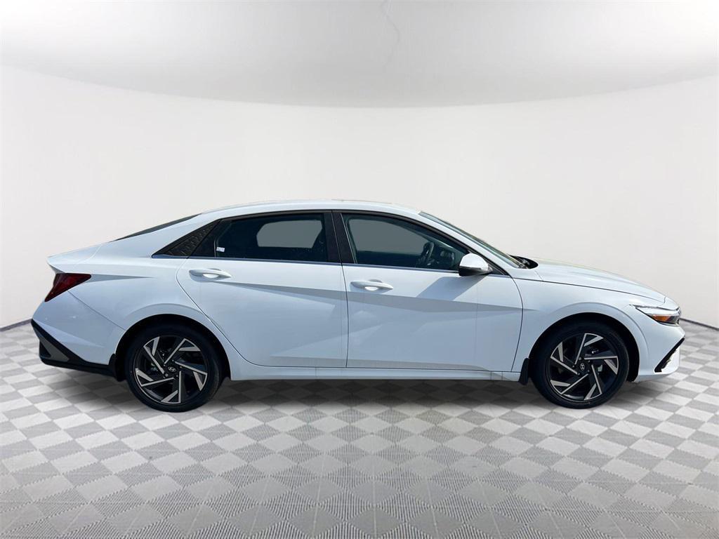new 2025 Hyundai Elantra car, priced at $27,050