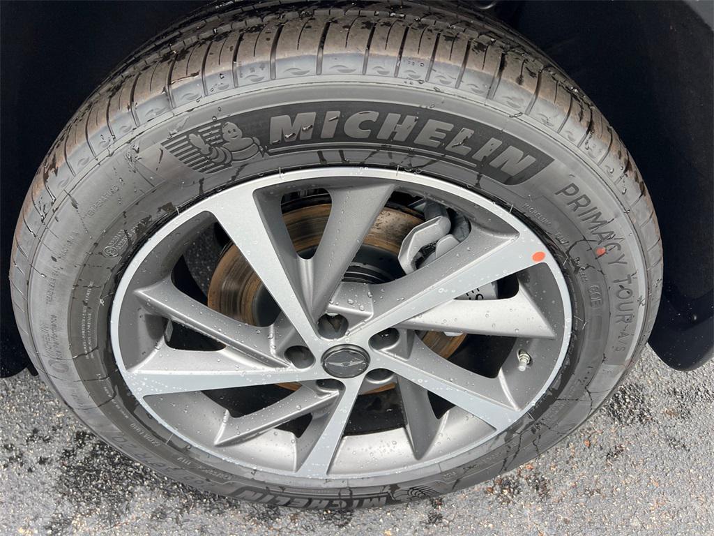 new 2025 Genesis GV80 car, priced at $71,105