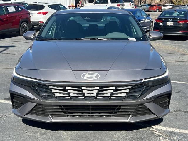 new 2025 Hyundai Elantra car, priced at $23,030