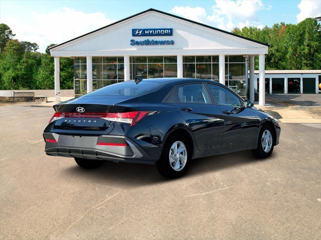 new 2025 Hyundai Elantra car, priced at $23,055