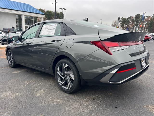 new 2025 Hyundai Elantra car, priced at $23,685