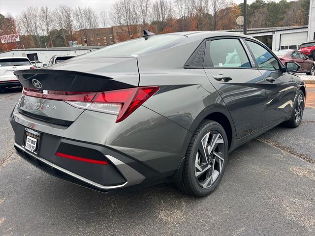 new 2025 Hyundai Elantra car, priced at $23,685