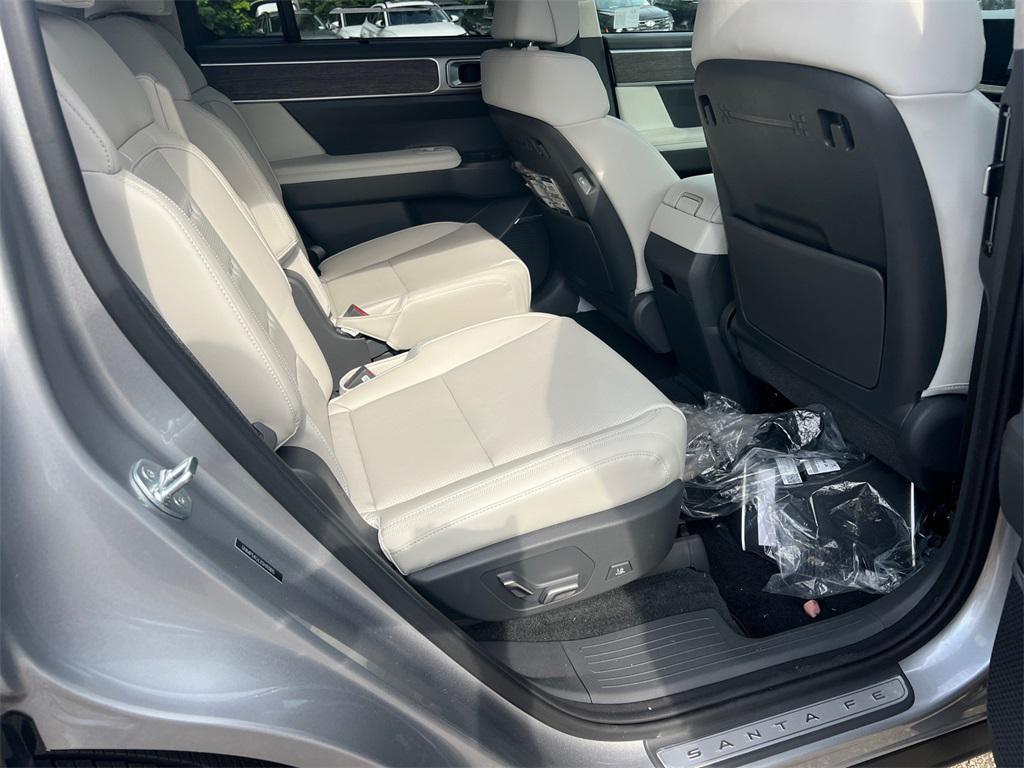 new 2025 Hyundai Santa Fe car, priced at $42,980