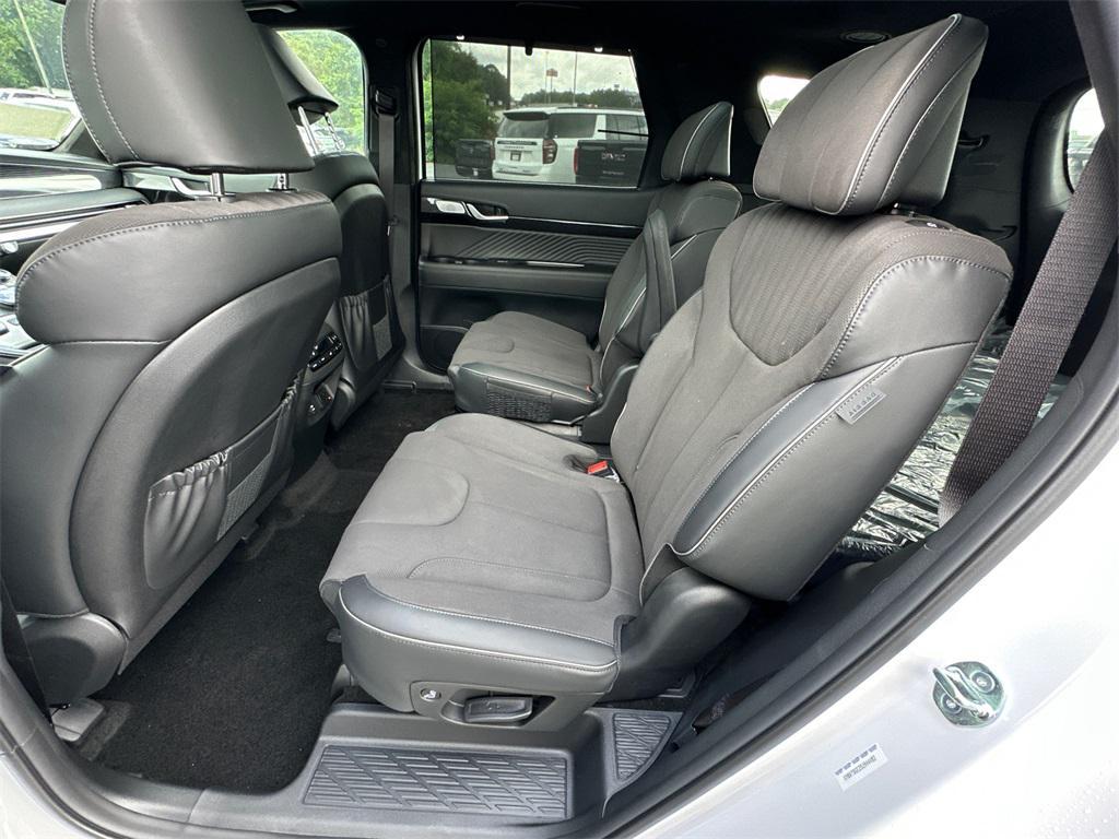new 2025 Hyundai Palisade car, priced at $46,987