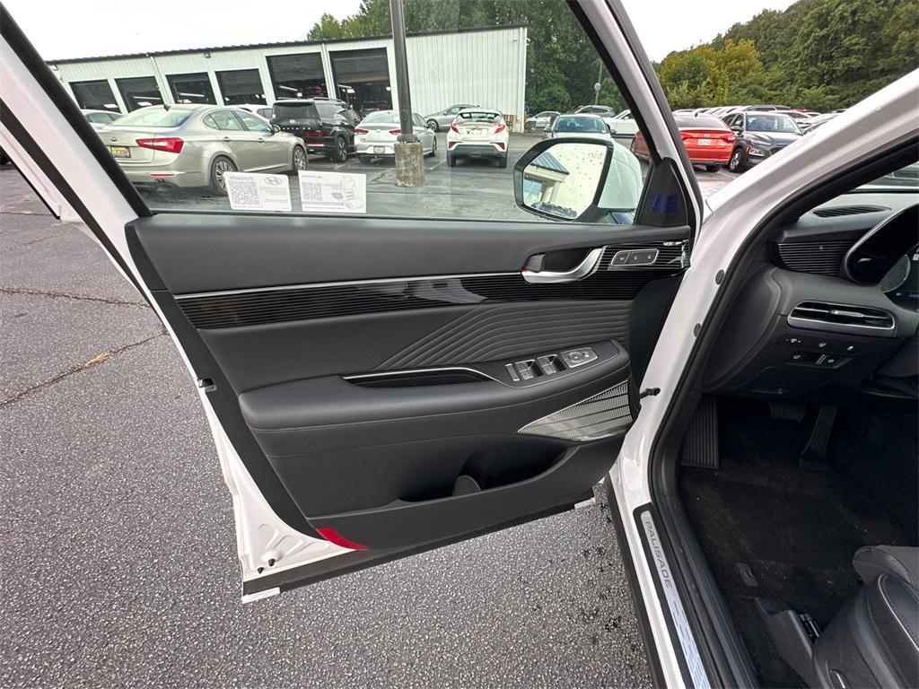 new 2025 Hyundai Palisade car, priced at $46,987