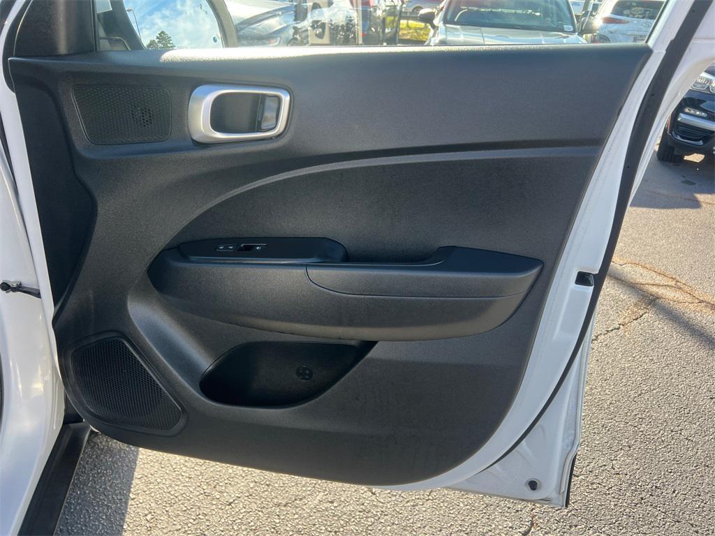 used 2024 Hyundai Venue car, priced at $17,995