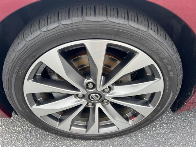 used 2020 Nissan Maxima car, priced at $24,994