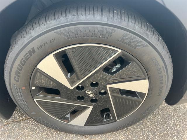new 2025 Hyundai IONIQ 5 car, priced at $40,085