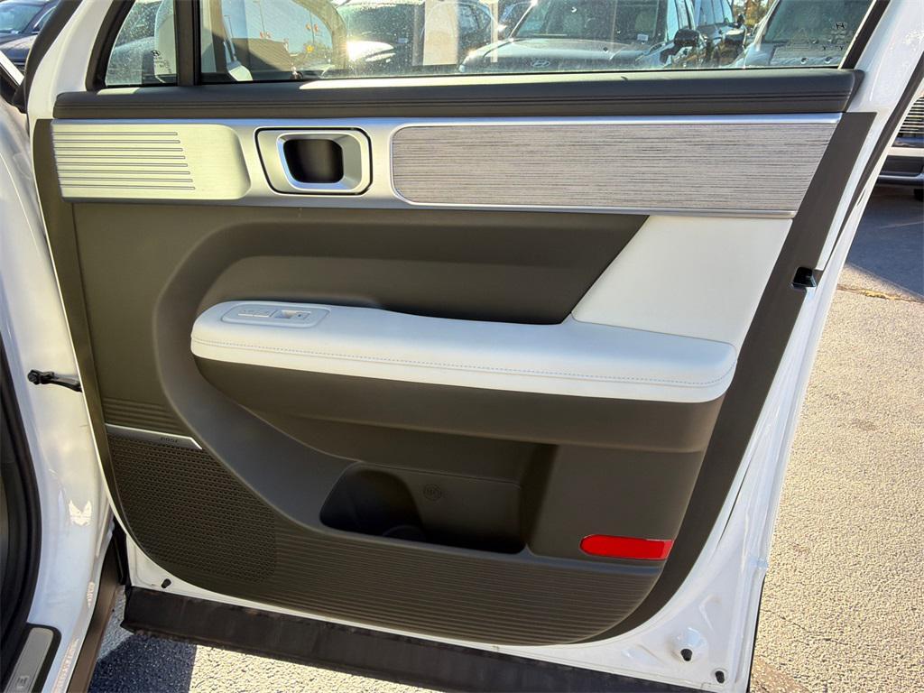 new 2025 Hyundai Santa Fe car, priced at $43,100