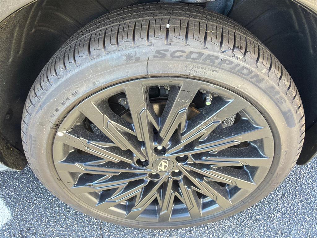 new 2025 Hyundai Santa Fe car, priced at $43,100