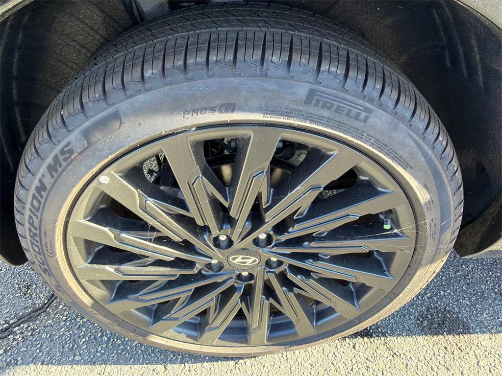 new 2025 Hyundai Santa Fe car, priced at $43,100