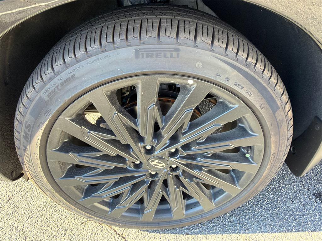 new 2025 Hyundai Santa Fe car, priced at $43,100