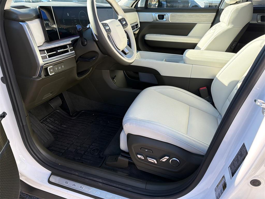 new 2025 Hyundai Santa Fe car, priced at $43,100