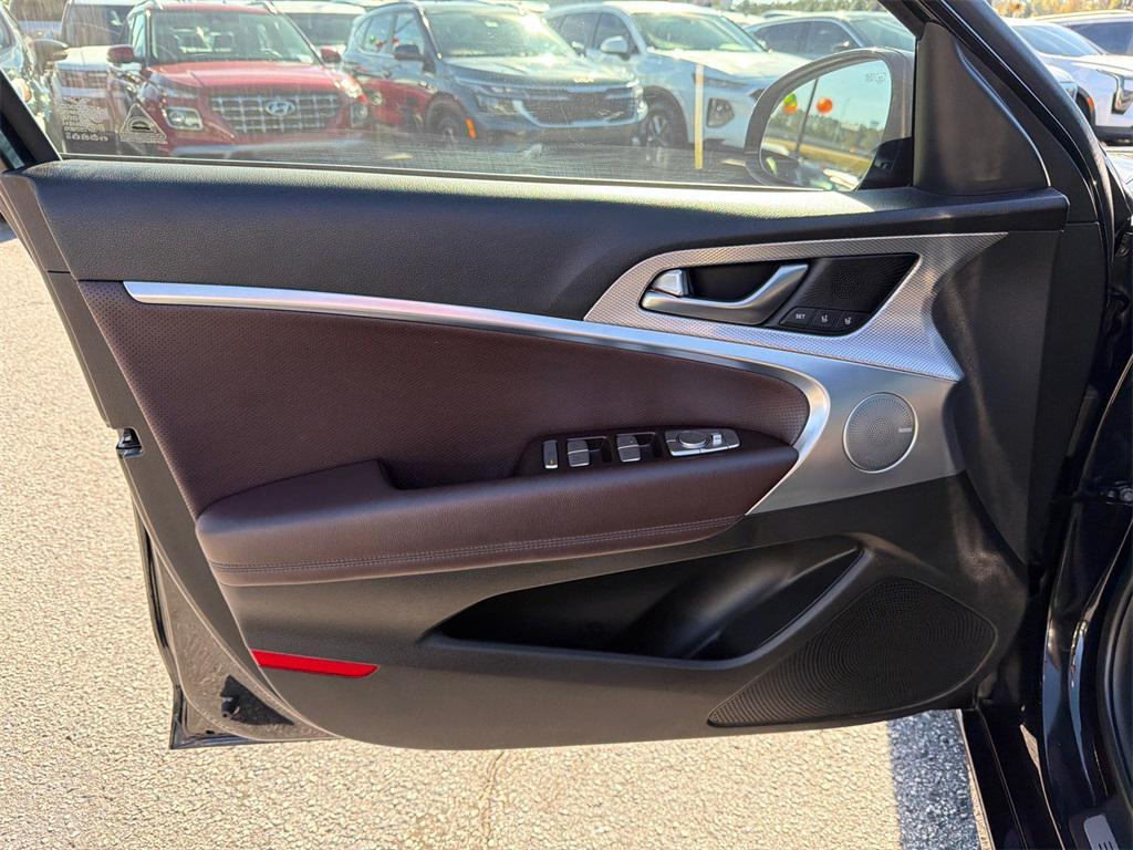 used 2022 Genesis G70 car, priced at $26,772