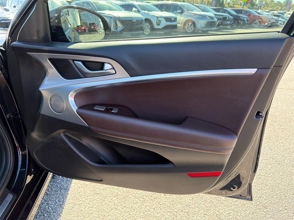 used 2022 Genesis G70 car, priced at $26,772