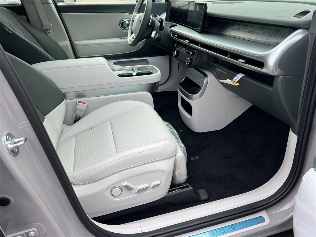 new 2026 Hyundai IONIQ 9 car, priced at $73,195