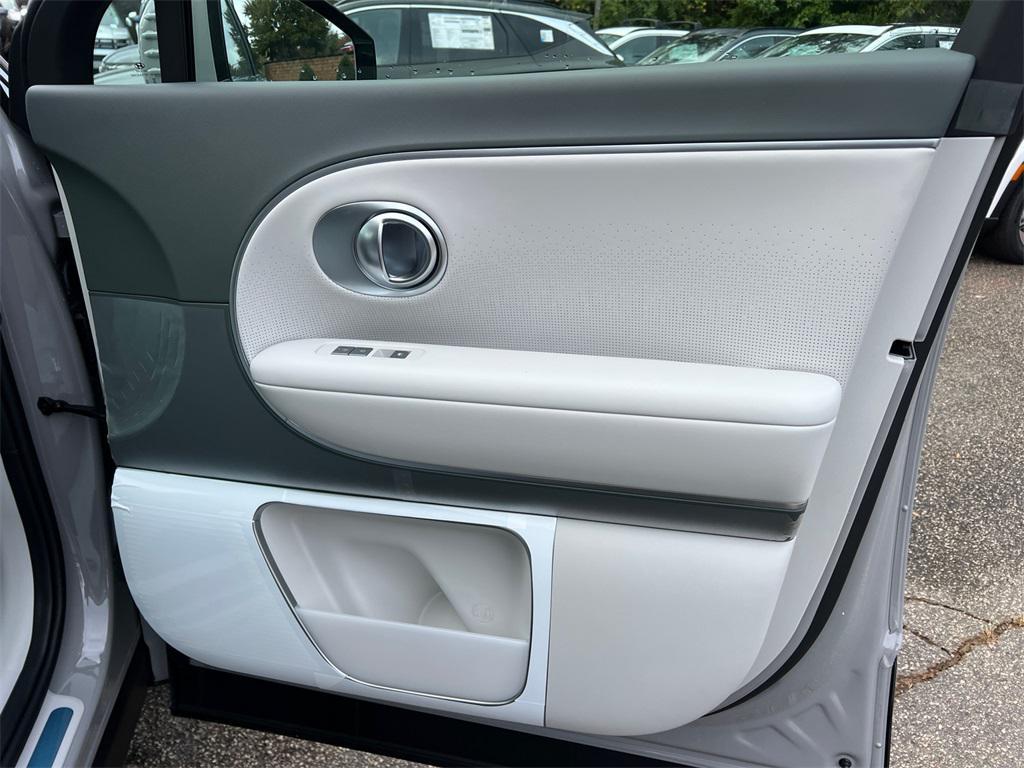 new 2026 Hyundai IONIQ 9 car, priced at $73,195