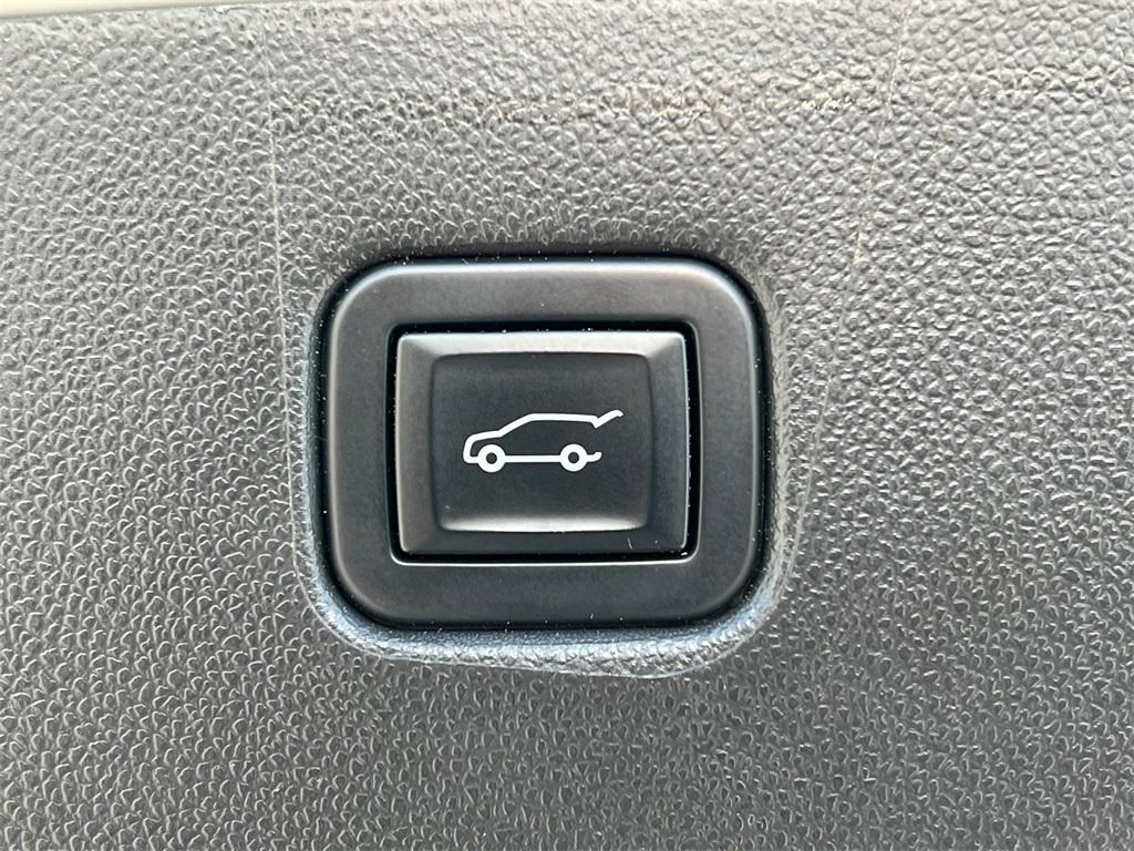 used 2022 Chevrolet Blazer car, priced at $21,775