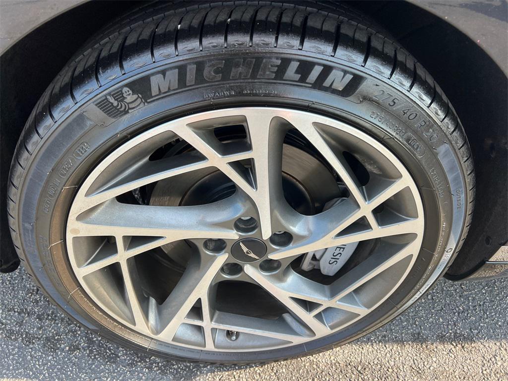 used 2025 Genesis G90 car, priced at $71,994