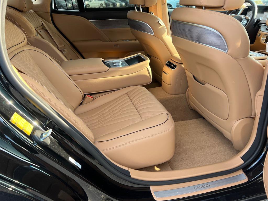 used 2025 Genesis G90 car, priced at $71,994