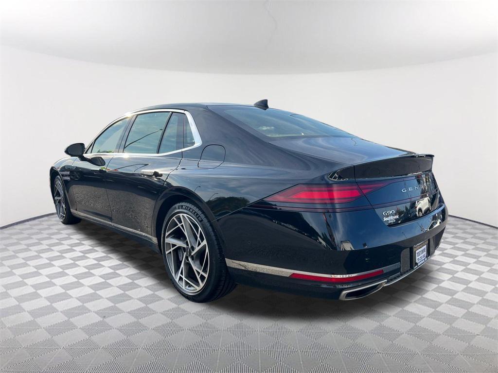 used 2025 Genesis G90 car, priced at $71,994