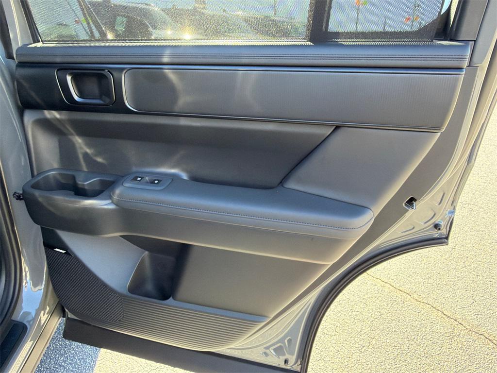 new 2026 Hyundai SANTA FE HEV car, priced at $45,400