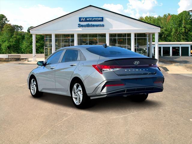 new 2025 Hyundai Elantra car, priced at $23,885