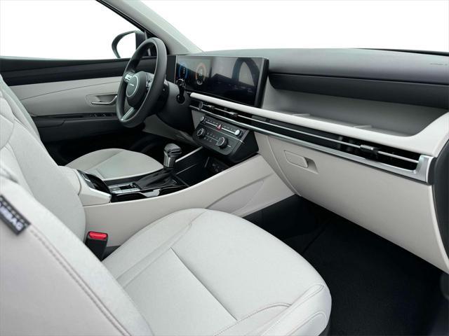 new 2025 Hyundai Tucson car, priced at $28,215