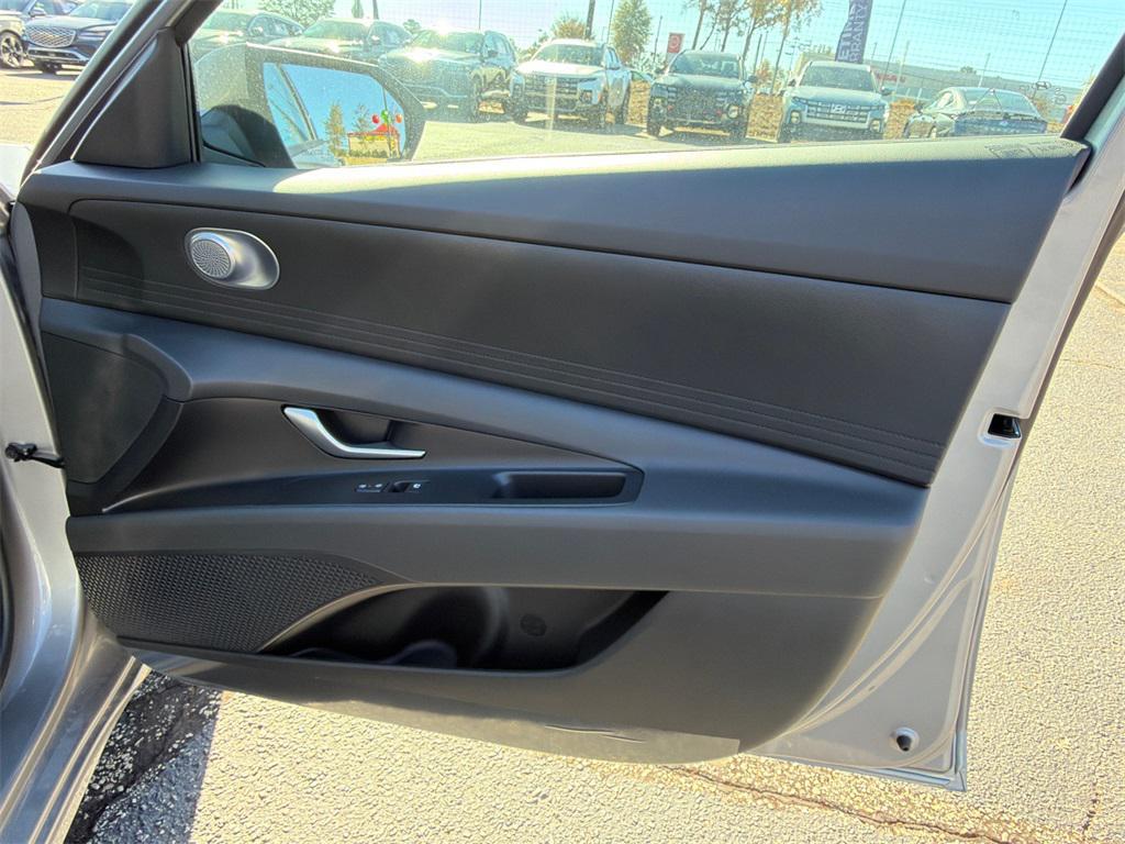 new 2025 Hyundai Elantra car, priced at $21,475