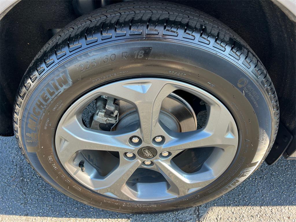 used 2024 Ford Escape car, priced at $22,444