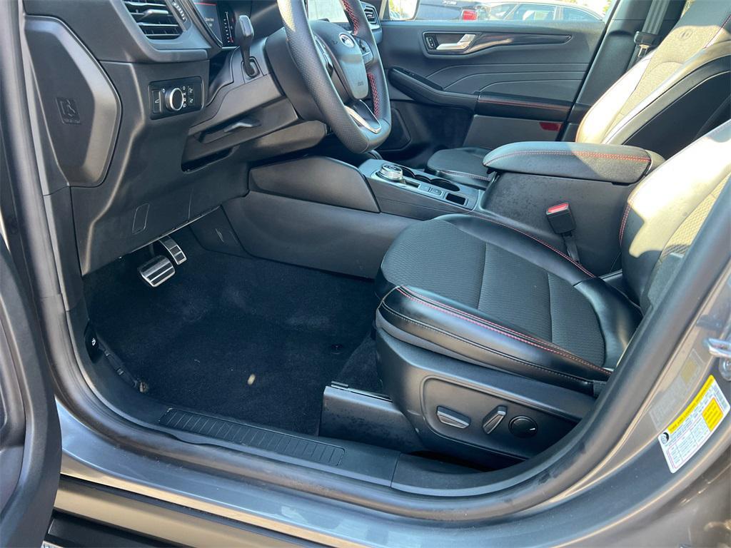 used 2024 Ford Escape car, priced at $22,444