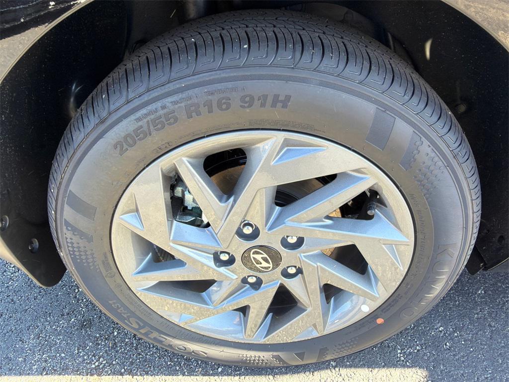 new 2026 Hyundai ELANTRA HEV car, priced at $24,920