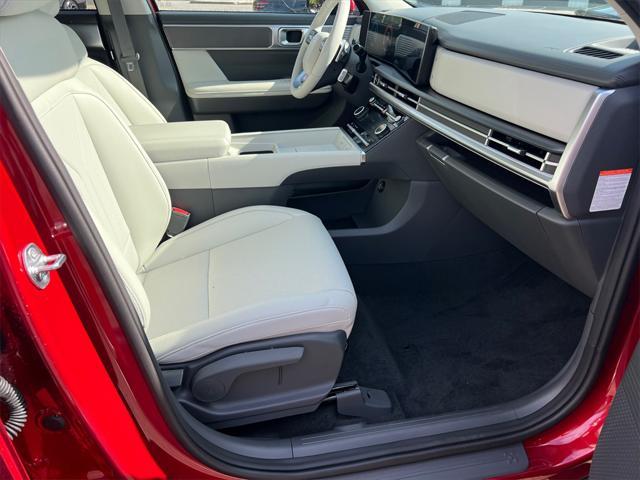 new 2025 Hyundai Santa Fe car, priced at $36,134