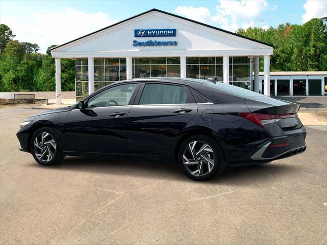 new 2025 Hyundai Elantra car, priced at $30,575