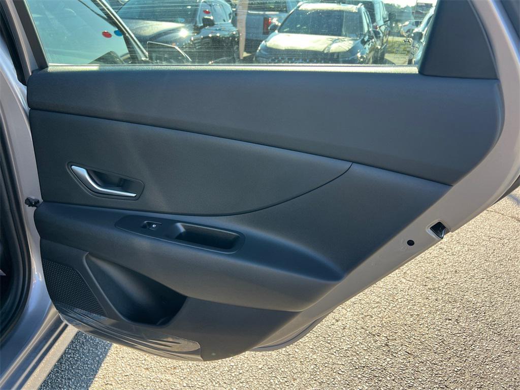 new 2025 Hyundai Elantra car, priced at $21,610