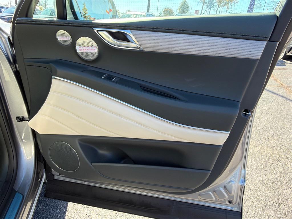 new 2026 Genesis GV80 car, priced at $84,990