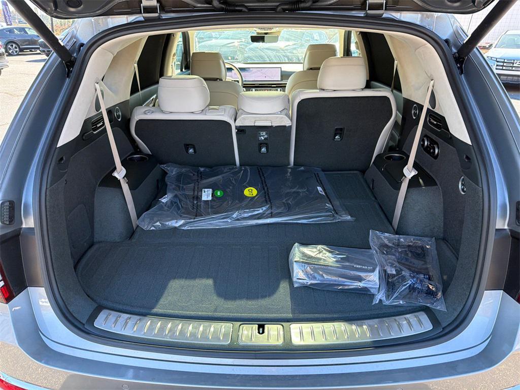 new 2026 Genesis GV80 car, priced at $84,990