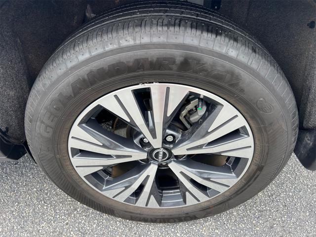 used 2023 Nissan Rogue car, priced at $23,994