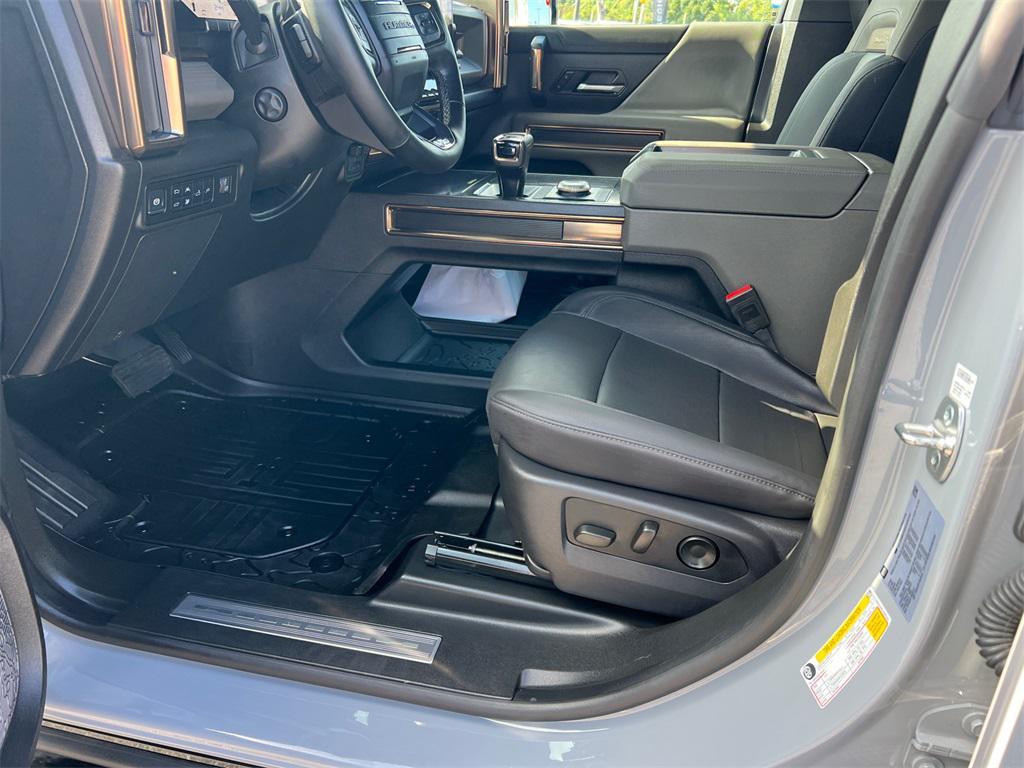 used 2025 GMC HUMMER EV Pickup car, priced at $63,988