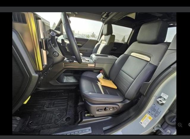 used 2025 GMC HUMMER EV Pickup car, priced at $74,991