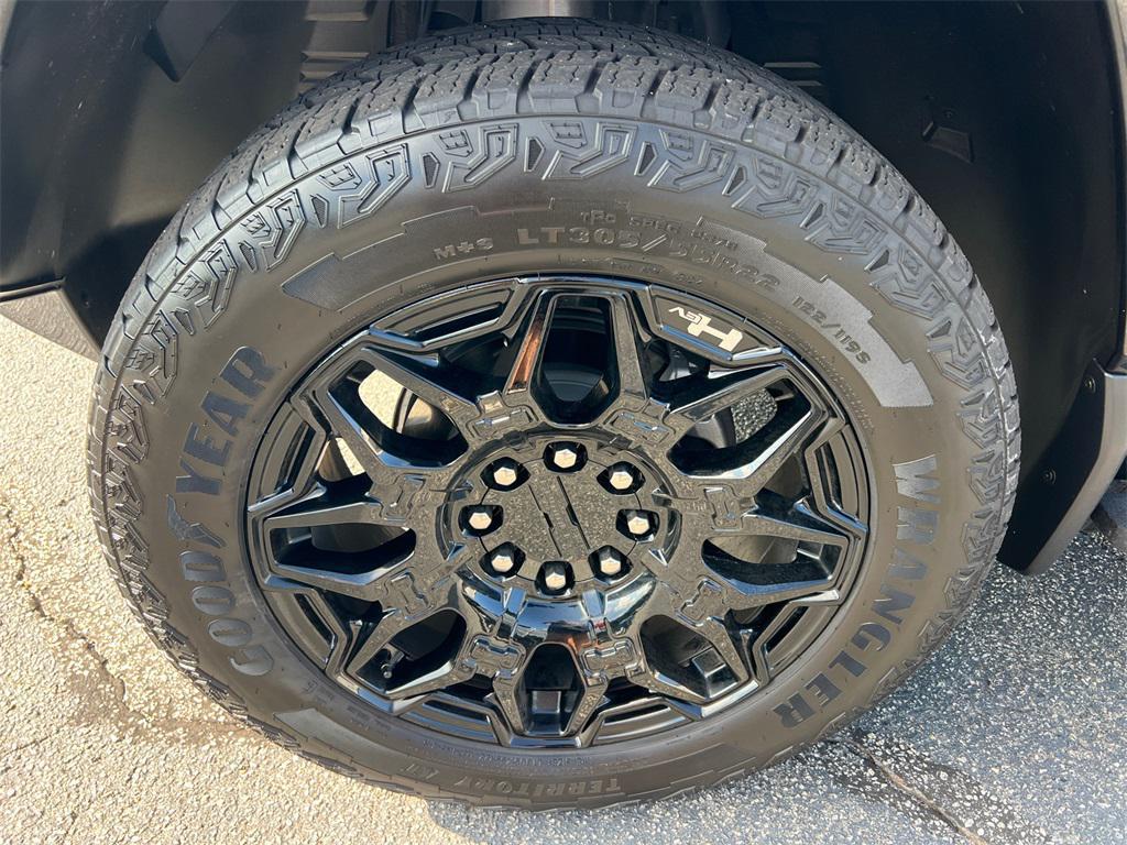 used 2025 GMC HUMMER EV Pickup car, priced at $63,988