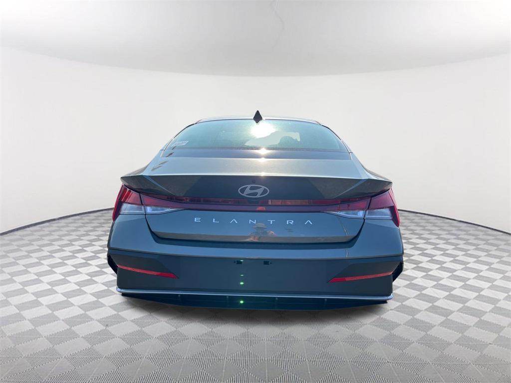 new 2025 Hyundai Elantra car, priced at $22,050