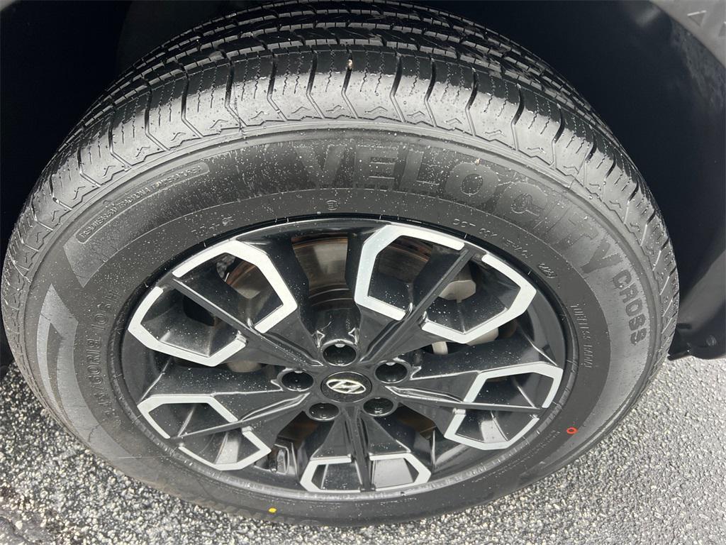 used 2022 Hyundai SANTA CRUZ car, priced at $24,222