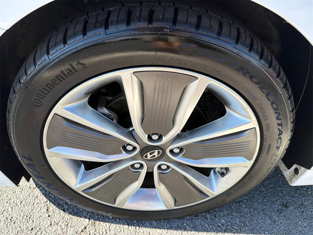 used 2019 Hyundai Ioniq Hybrid car, priced at $14,712