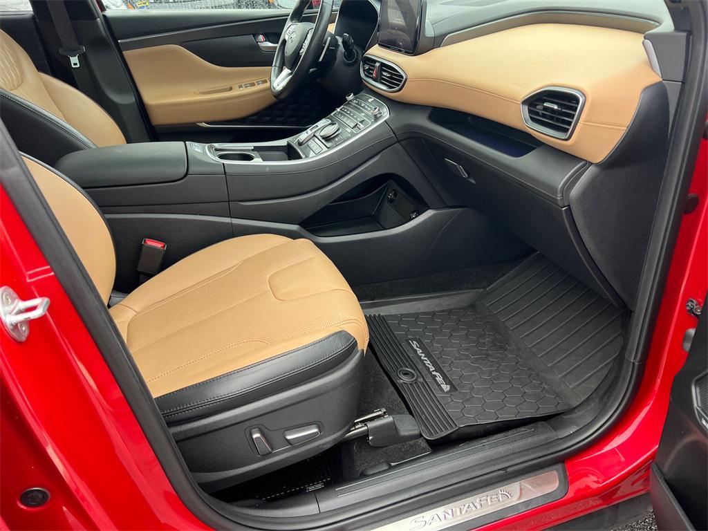 used 2023 Hyundai Santa Fe car, priced at $24,988
