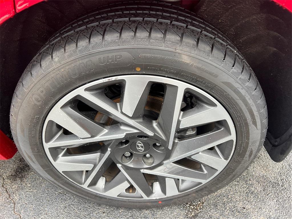 used 2023 Hyundai Santa Fe car, priced at $24,988