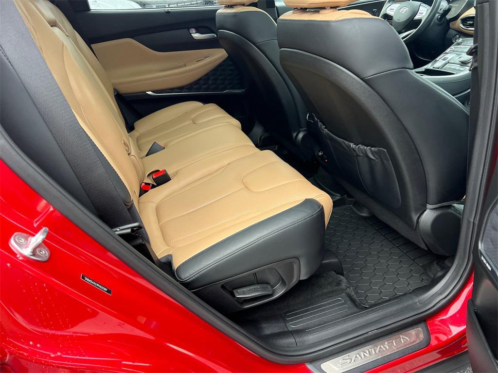 used 2023 Hyundai Santa Fe car, priced at $24,988