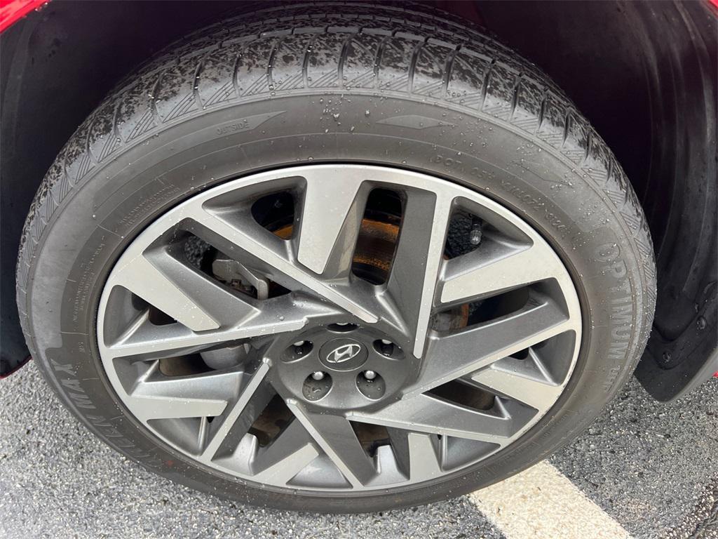 used 2023 Hyundai Santa Fe car, priced at $24,988